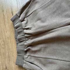 Neunaヌナ　フレアパンツ　ベージュ　XS (M向け)の画像