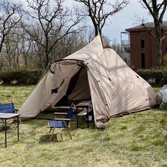 ロゴス ワンポールテント(2回使用)  前室付き　キャンプの画像