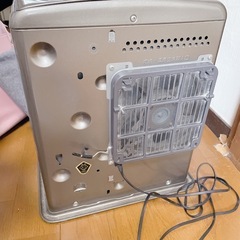 石油ファンヒーター ストーブ 灯油 の画像