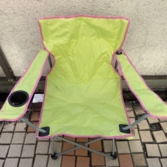カップホルダー付き 折りたたみアウトドアチェア（耐荷重90kg）　2脚セットの画像
