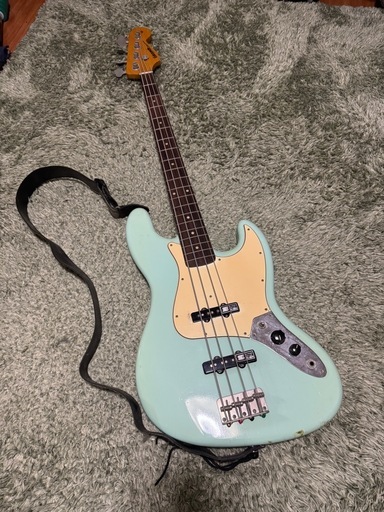 Edwards エレキベース