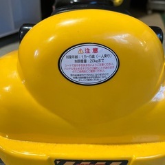 おもちゃ　ショベルカーの画像