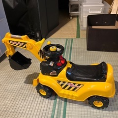おもちゃ　ショベルカーの画像
