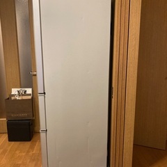 日立冷蔵庫の画像