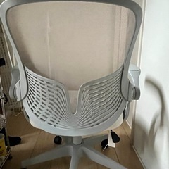 デスクチェアー　ニトリ　ホワイト　美品の画像