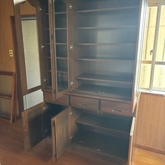 棚(本棚,食器棚)の画像