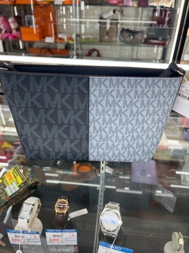 【ドリーム池田店】 MICHEAL KORS ショルダーバッグ 977