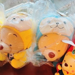 新品未使用袋入りディズニーツムツムプーさんぬいぐるみ8個の画像
