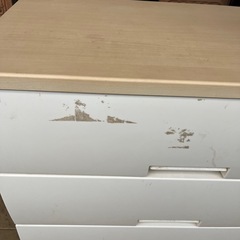 衣装ケースの画像