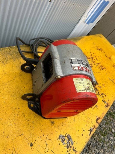 Makita ウインチ 4520 100V 巻上質量200kg 動作品