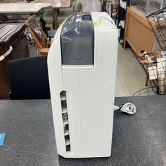 店2602-951 アイリスオーヤマ 加湿空気清浄機 HXF-B25 2018年製 通電確認済み キズ汚れ有りの画像