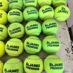 テニスボール　57球の画像