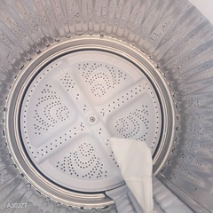 H148送料設置無料　SHARP　人気モデル洗濯機  洗濯容量7㌔の画像