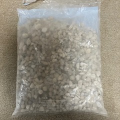 【園芸好きさん必見！】鉢底石の画像