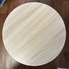 ラウンドサイドテーブル　ワイヤーバスケットの画像