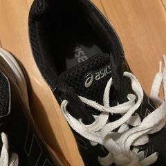 アシックス　バレーボール　スニーカー　25cmの画像