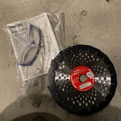 マキタ　18v 電動草刈り機　mur190sd 中古動作品の画像