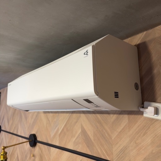 【極美品】ダイキン エアコン10畳用2024年製 F284ATES-W5 / R284AES5 DAIKIN