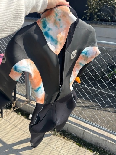 ロキシーウエットスーツ