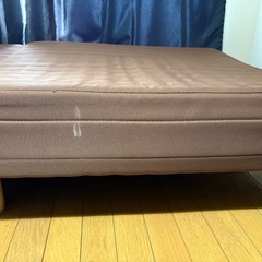 マットレス付きベッドの画像