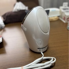 FESTINOフェイススチーマー　ホワイトの画像