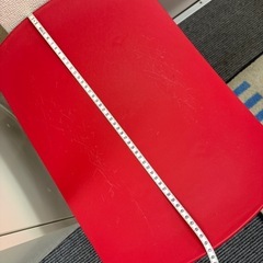 イス　赤の画像