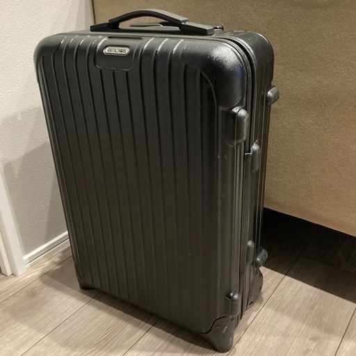 高級リモアRIMOWA?スーツケース