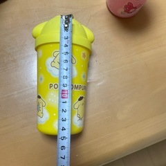 サンリオプラスチックタンブラーの画像
