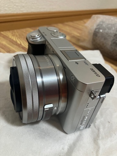 【極美品】SONY α6400 ダブルズームレンズキッド 保証付