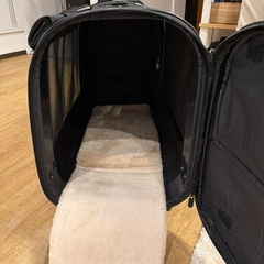 ペットキャリアの画像