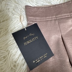 ◆新品未使用タグ付き◆ 定価19800円　ジャスグリッティー　サテンワイドパンツ　の画像