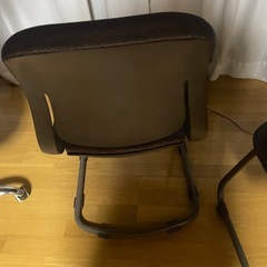 17日限定椅子二脚の画像