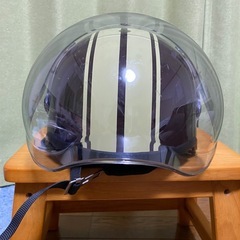 バイク用ヘルメット（125cc以下用）ワインレッド×アイボリー ストライプ柄の画像