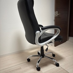 オフィスチェアの画像