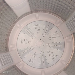 L174 送料設置無料  アクア洗濯機　容量 8㌔ 　ガラストップの画像