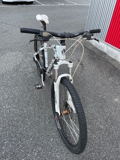 BIANCHI KUMA27.3 マウンテンバイク　27.5インチ　3×8 24段変速