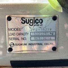 フォークリフトの画像