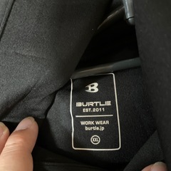 ✨美品✨𝔹𝕌ℝ𝕋𝕃𝔼パーカーの画像