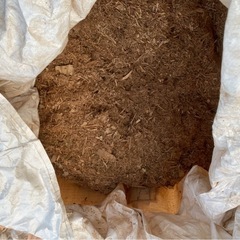 差し上げます。解体木　伐採木チップの画像