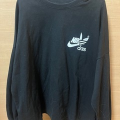 ノーブランドトレーナーの画像