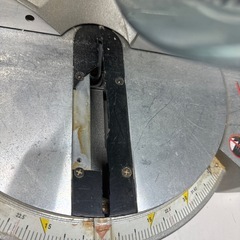 電動カットソーの画像