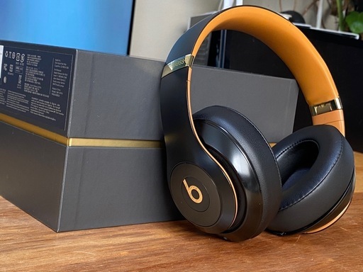 美品　バッテリー◯ Beats Studio3 Wireless ヘッドホン Skyline Collection