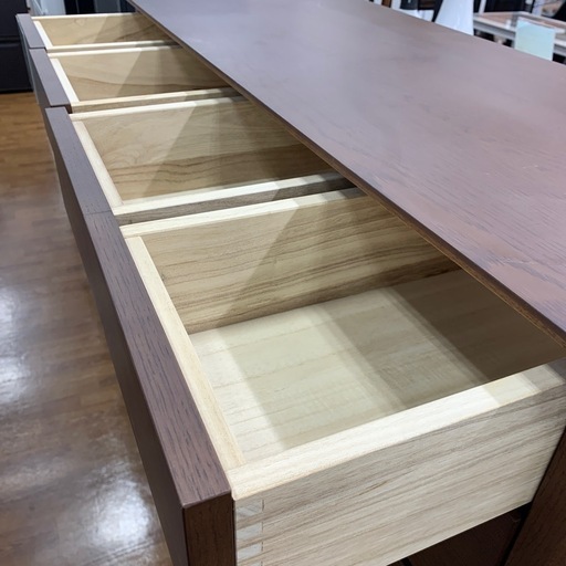 【軽トラ無料貸し出し】【古賀清木工】【ローチェスト】【トレファク所沢店】 古賀清木工 ローチェスト 幅:約120㎝ ブラウン MOKA｜トレファクONLINE