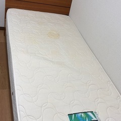 シングルベッドの画像