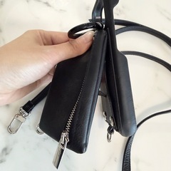 ajew ［エジュー］iPhoneケースの画像