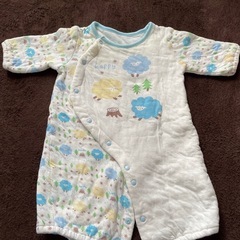 ベビー服（4枚セット）の画像