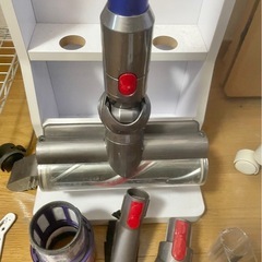 ダイソン掃除機v11fluffy 不動品の画像