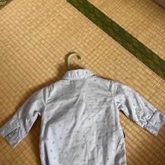 男の子ベビー　3/6M ベスト付きシャツの画像