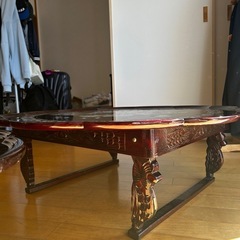 螺鈿テーブルの画像