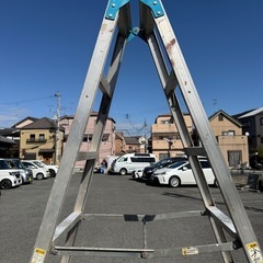 Pica ピカ 専用脚立 MBX-240 2.4m アルミ脚立 ペンキ跡あり 使用可能 寝屋川市の画像